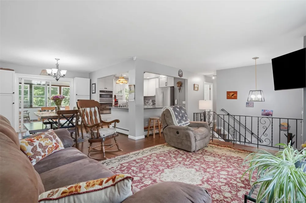 12 Talbot Drive Pleasant Valley, NY 12569