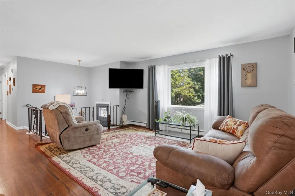 12 Talbot Drive Pleasant Valley, NY 12569