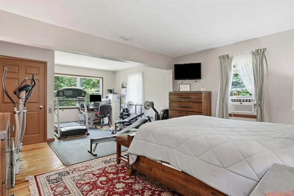 12 Talbot Drive Pleasant Valley, NY 12569