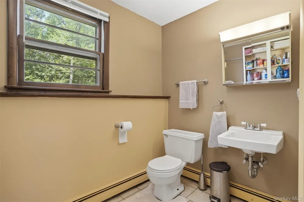 12 Talbot Drive Pleasant Valley, NY 12569