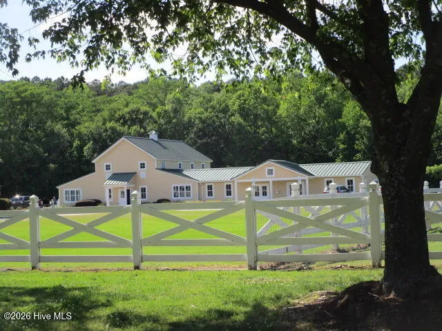 Lot 1 Roanoke Drive W Hertford, NC 27944
