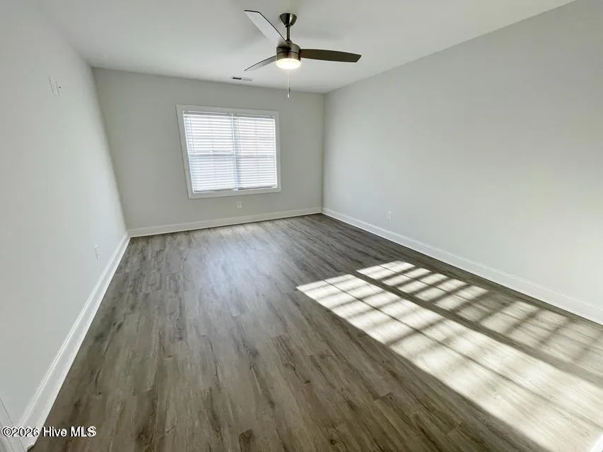 2005 Newbury Way #B Greenville, NC 27834
