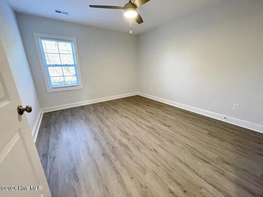 2005 Newbury Way #B Greenville, NC 27834