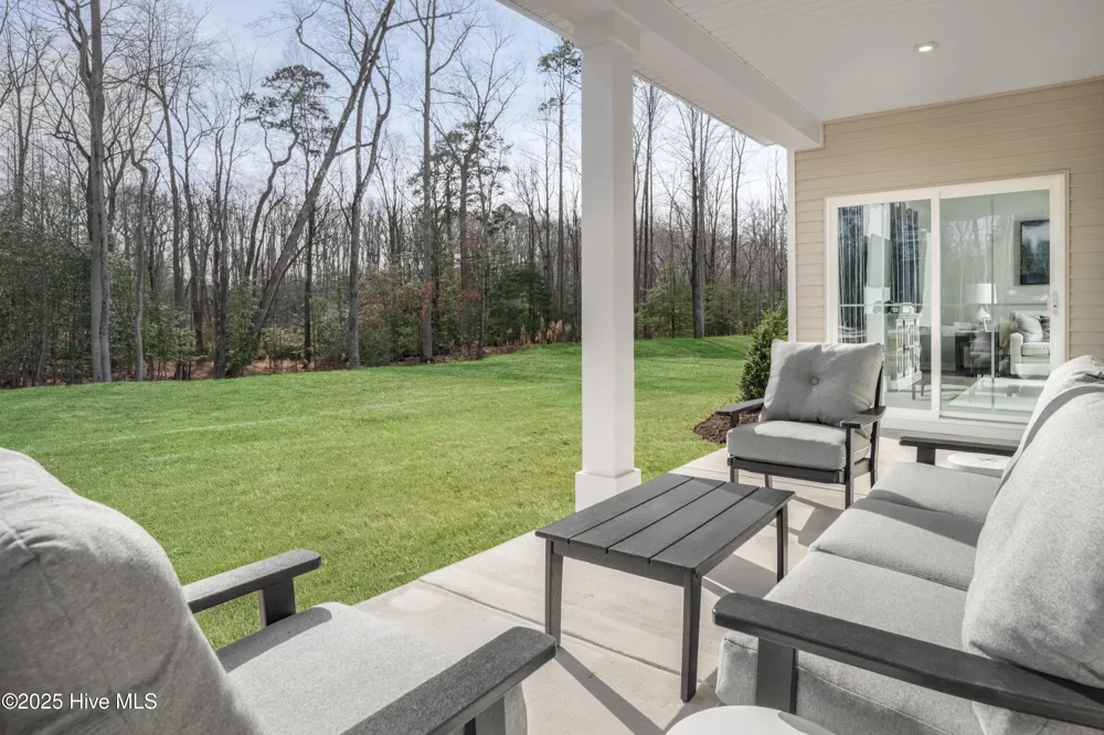 621 Delia Circle Navassa, NC 28451