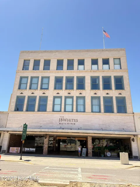 936 Broad Street #407