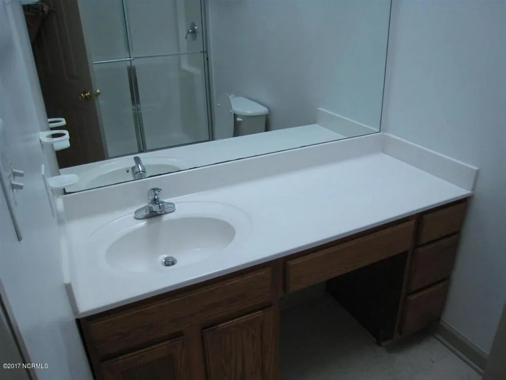 133-2 Starling Road Hubert, NC 28539