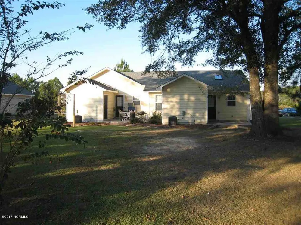 133-2 Starling Road Hubert, NC 28539
