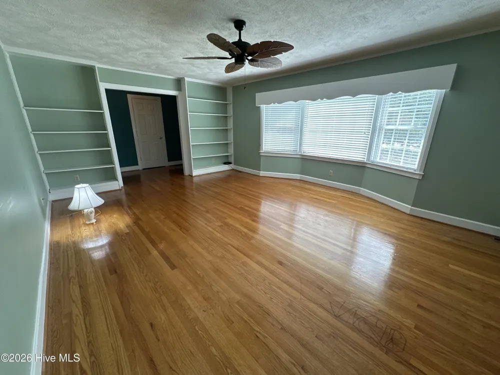 309 Pecan Lane Laurinburg, NC 28352