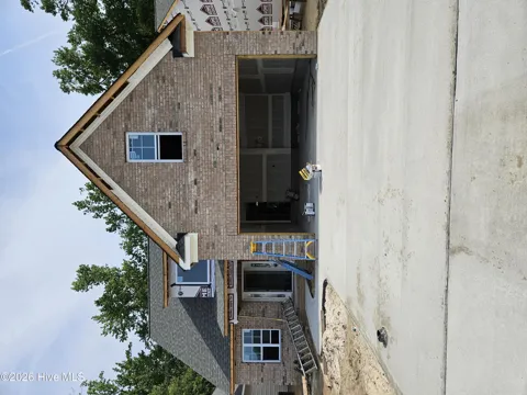 1225 Hunley Court