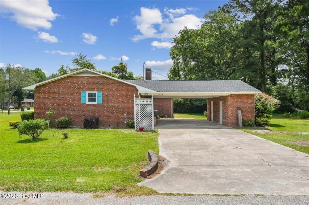 419 Forrest Road Warsaw, NC 28398