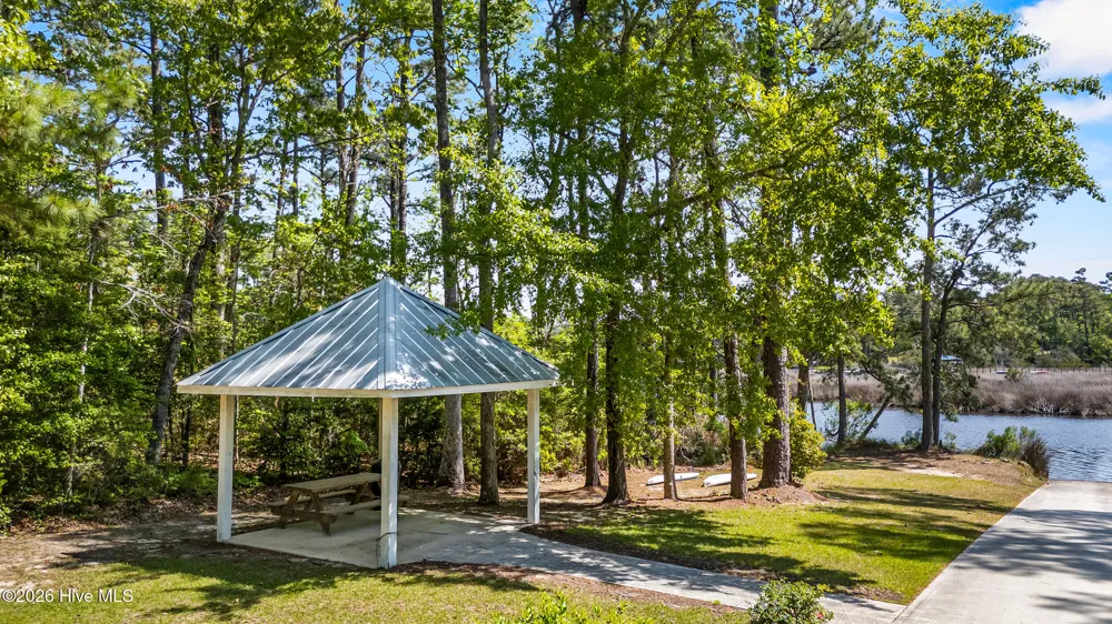 229 Gus Horne Road Holly Ridge, NC 28445