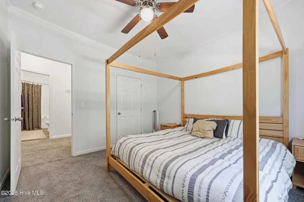 416 Ocean Spray Drive Cedar Point, NC 28584