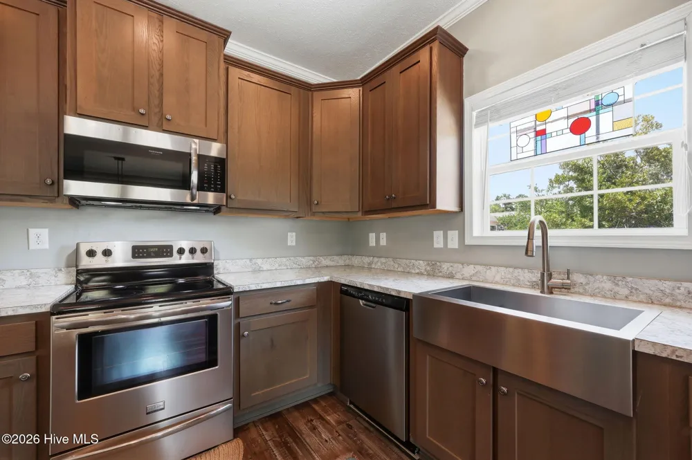 416 Ocean Spray Drive Cedar Point, NC 28584