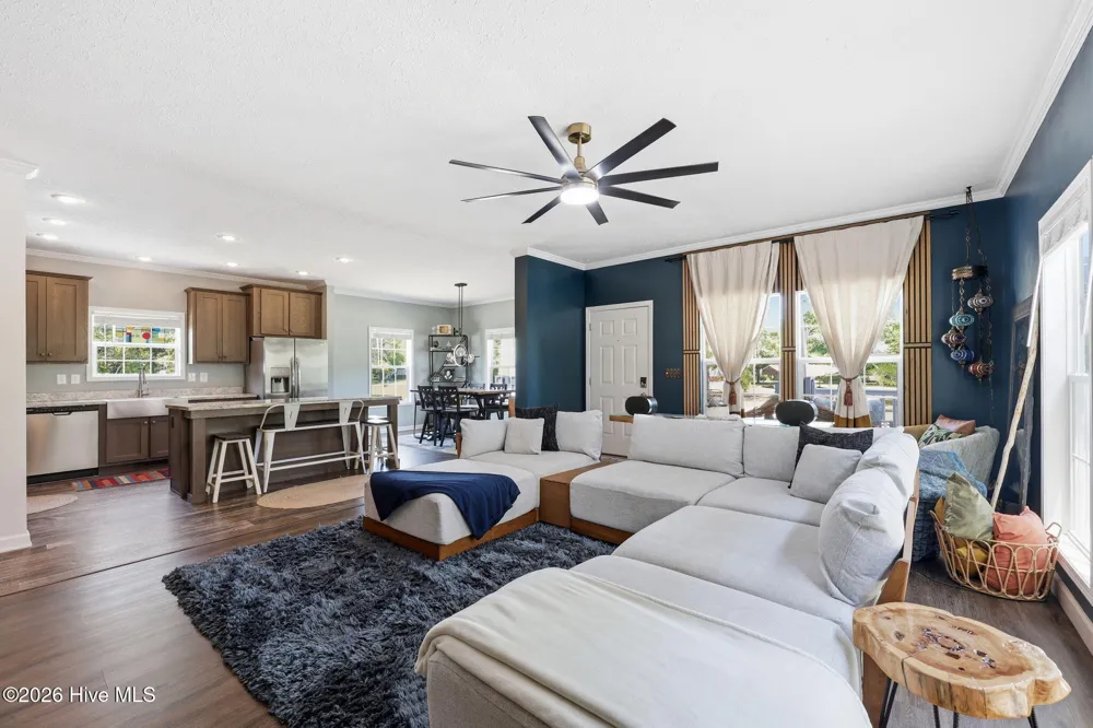 416 Ocean Spray Drive Cedar Point, NC 28584
