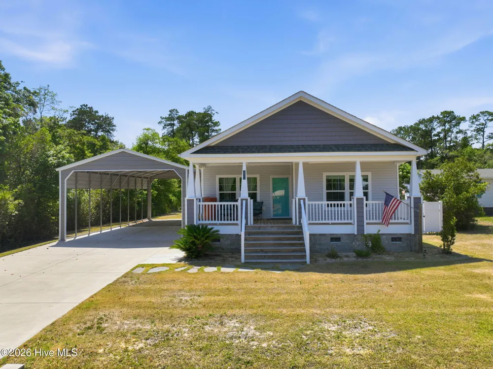416 Ocean Spray Drive Cedar Point, NC 28584