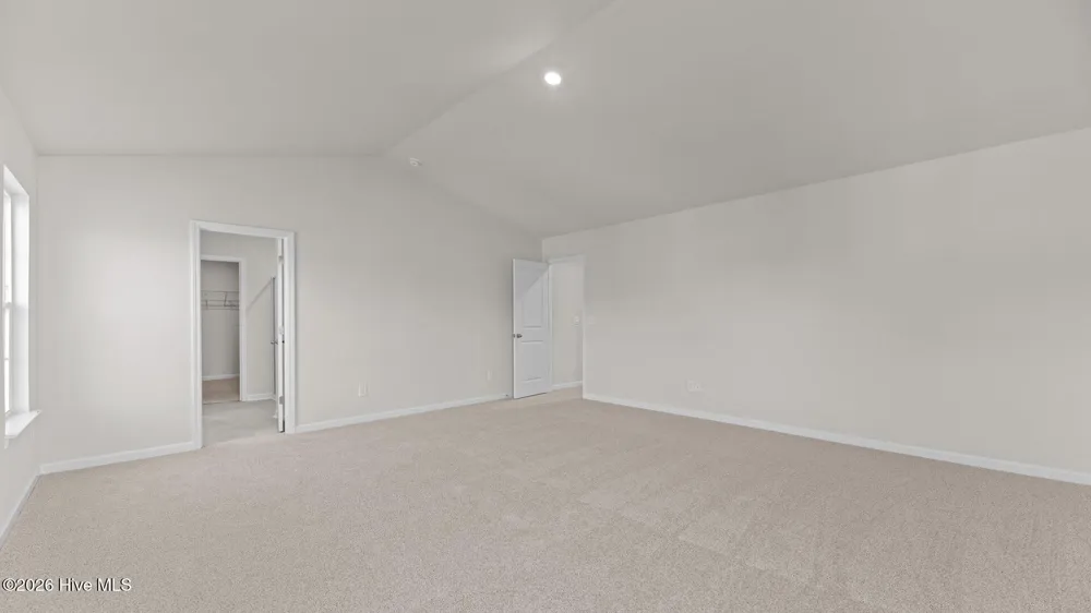 1100 Aviator Lane Ayden, NC 28513