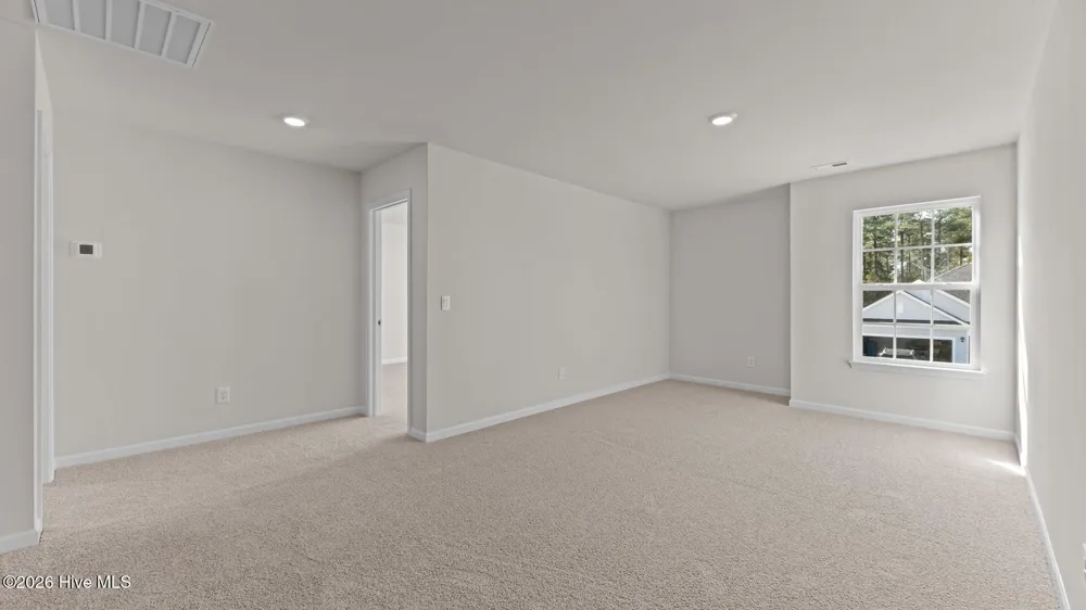 1100 Aviator Lane Ayden, NC 28513