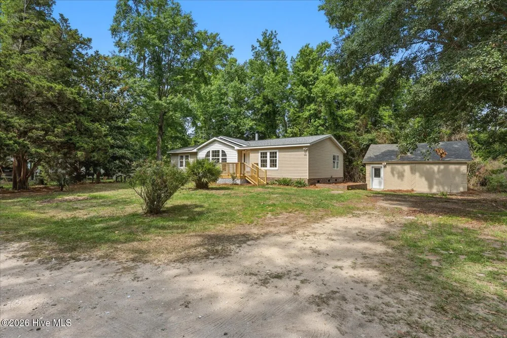 1383 Russell Road SW Shallotte, NC 28470