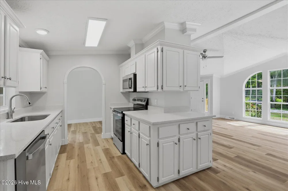 1383 Russell Road SW Shallotte, NC 28470