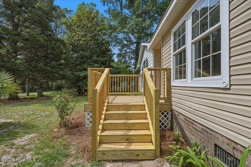 1383 Russell Road SW Shallotte, NC 28470