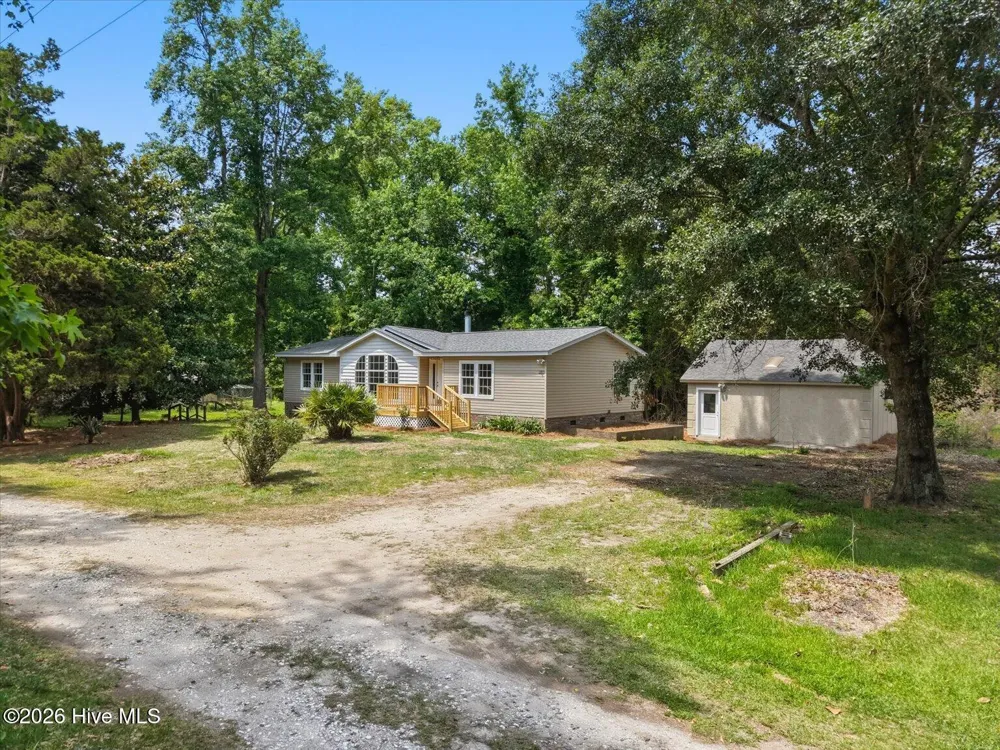 1383 Russell Road SW Shallotte, NC 28470