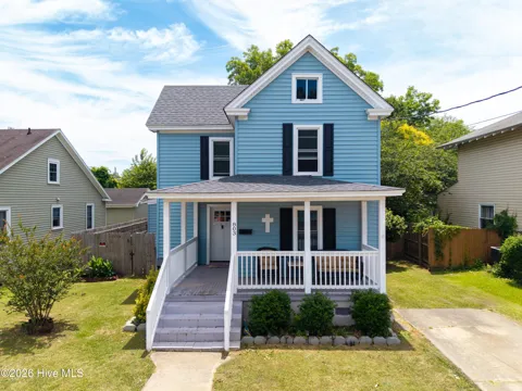 803 Maple Street