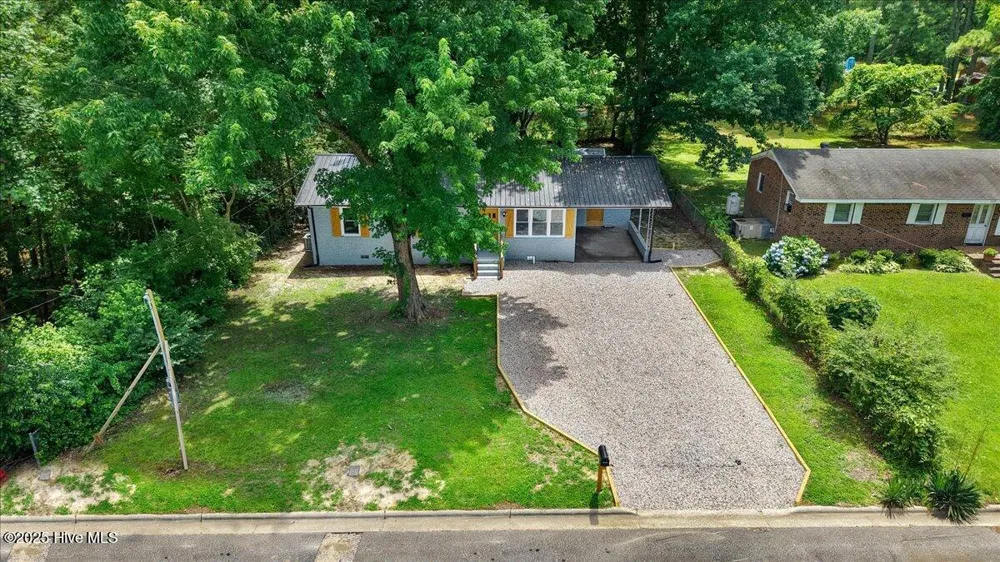 412 E 18th Street Scotland Neck, NC 27874