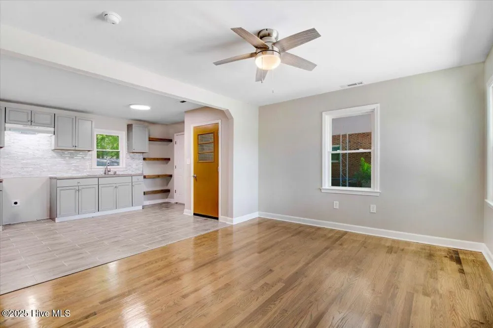 412 E 18th Street Scotland Neck, NC 27874