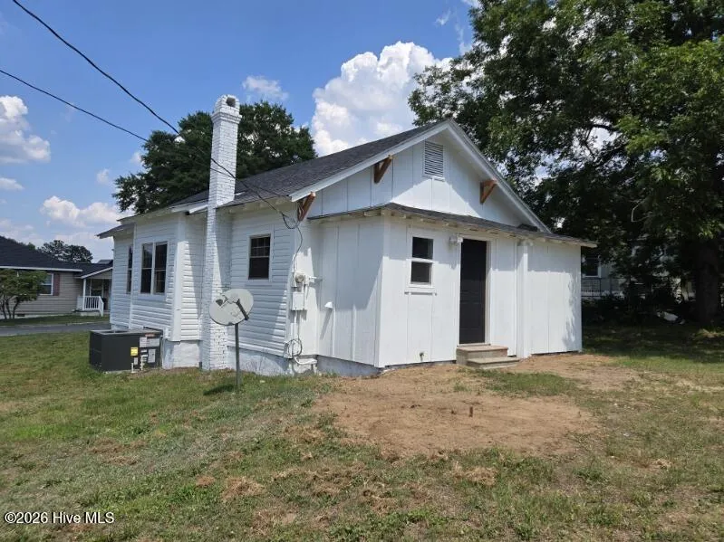 124 Aleo Ninth Avenue Rockingham, NC 28379