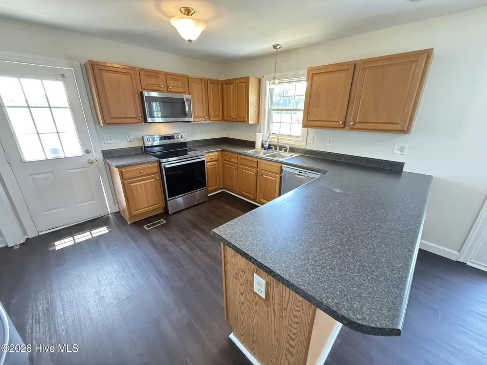 157 Alphin Lane Warsaw, NC 28398