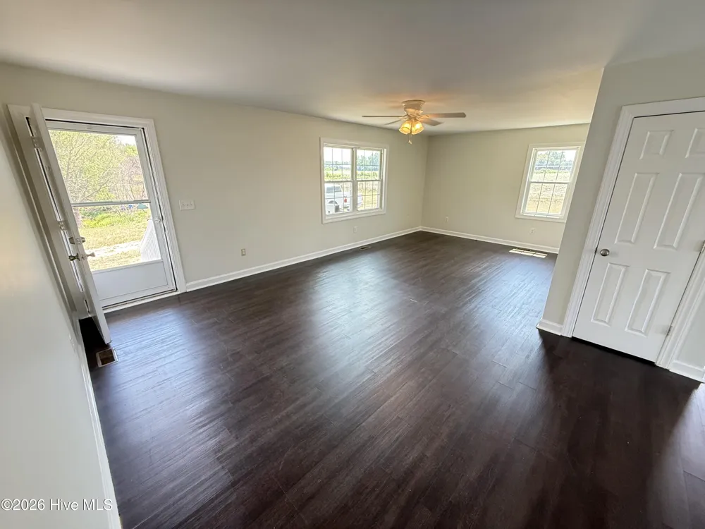 157 Alphin Lane Warsaw, NC 28398