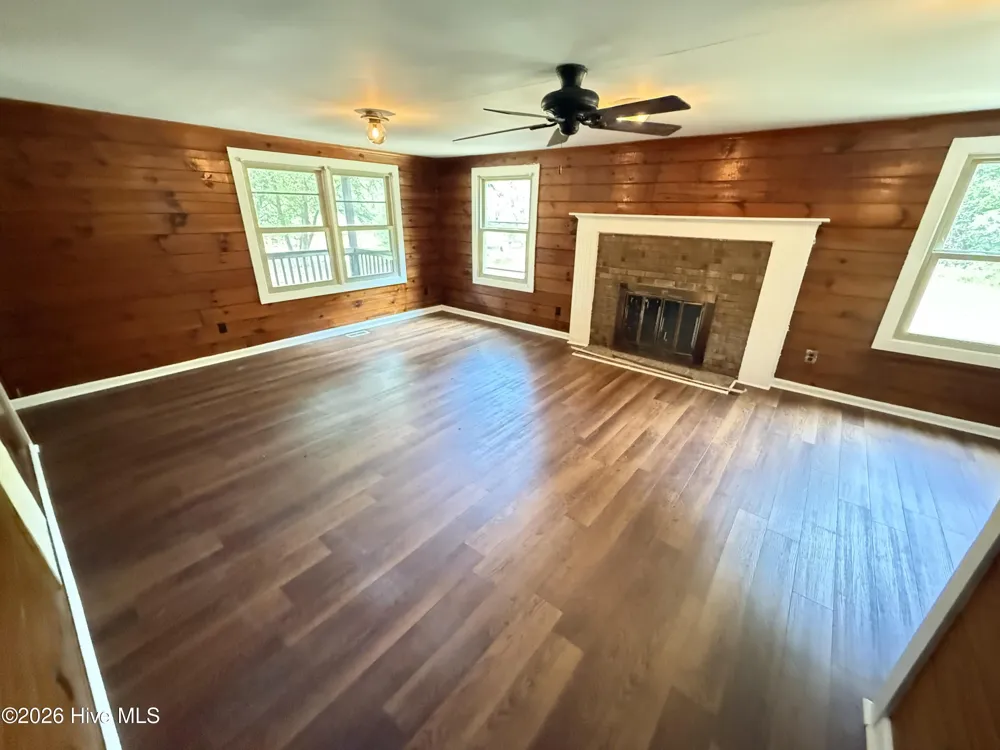 157 Alphin Lane Warsaw, NC 28398
