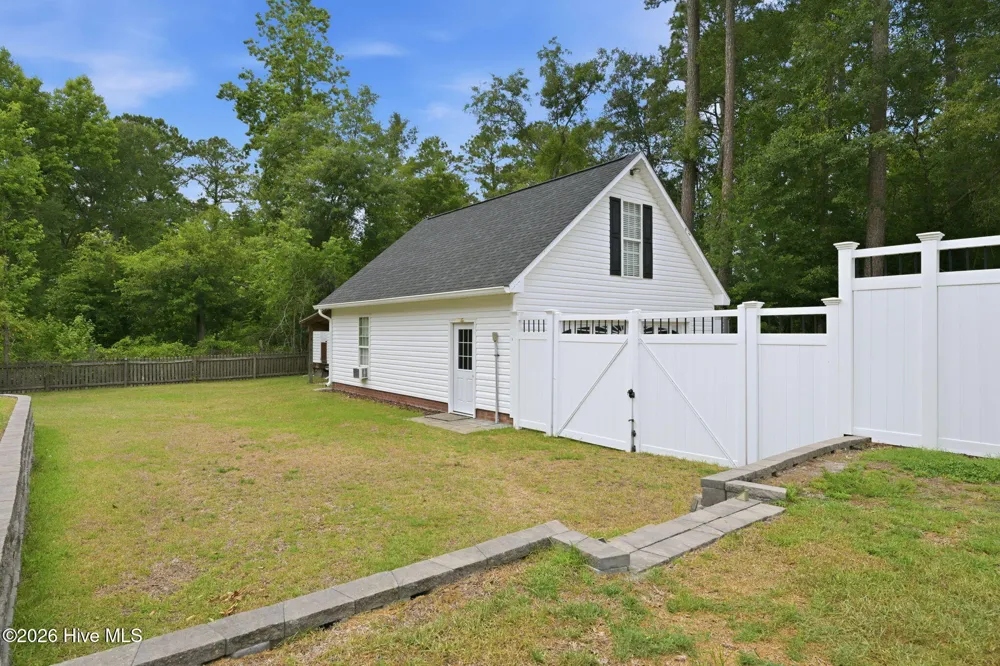 140 Webster Lane Vanceboro, NC 28586