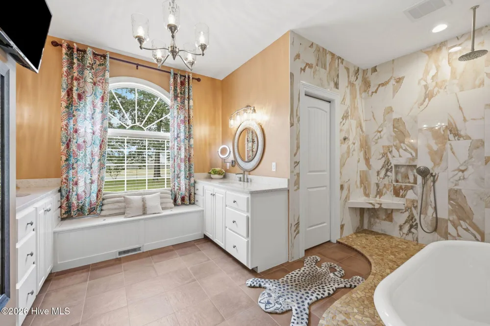 140 Webster Lane Vanceboro, NC 28586