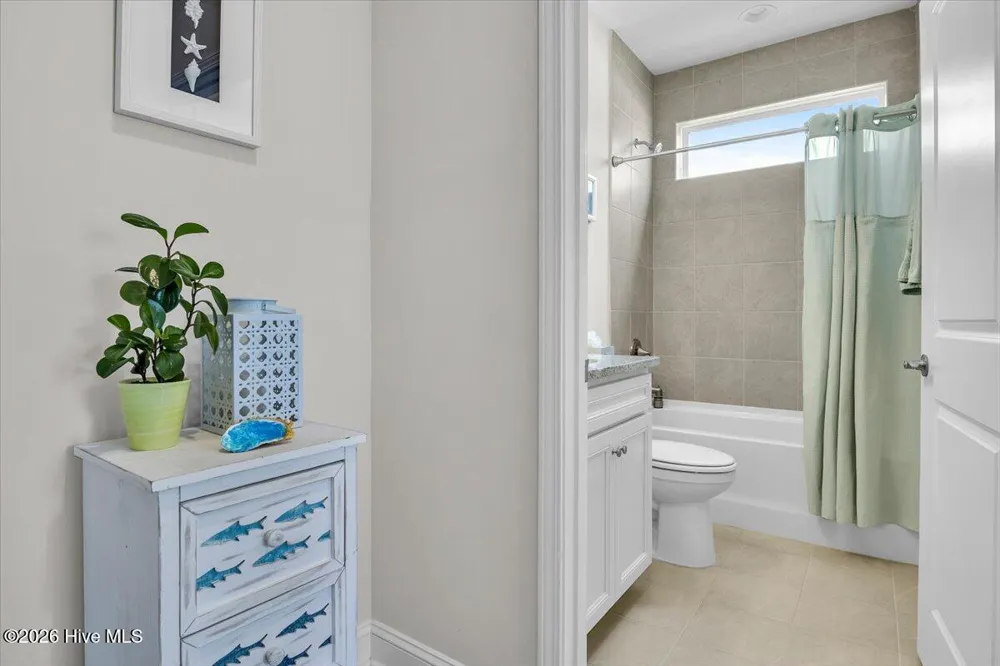 3202 Penzance Row Wilmington, NC 28412