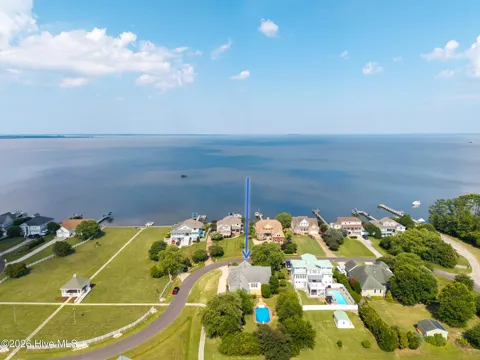 163 Mariners Way