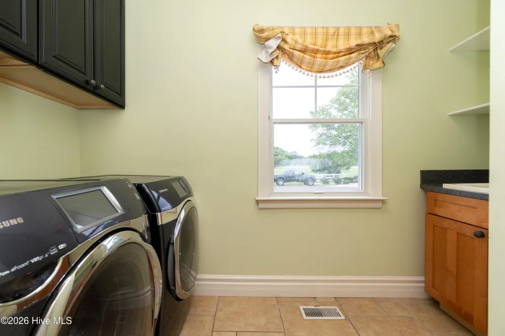163 Mariners Way Moyock, NC 27958