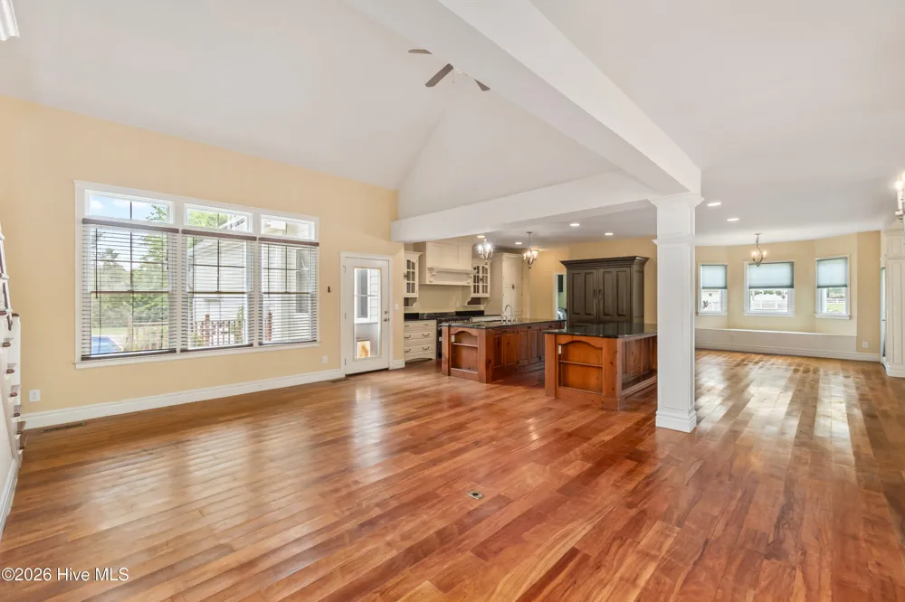 163 Mariners Way Moyock, NC 27958