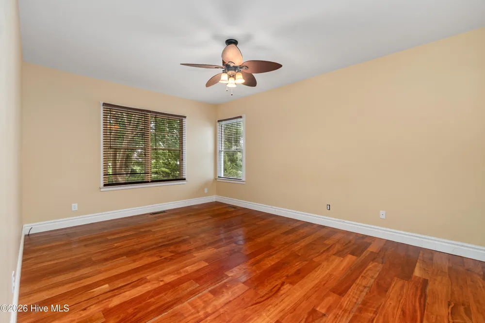163 Mariners Way Moyock, NC 27958