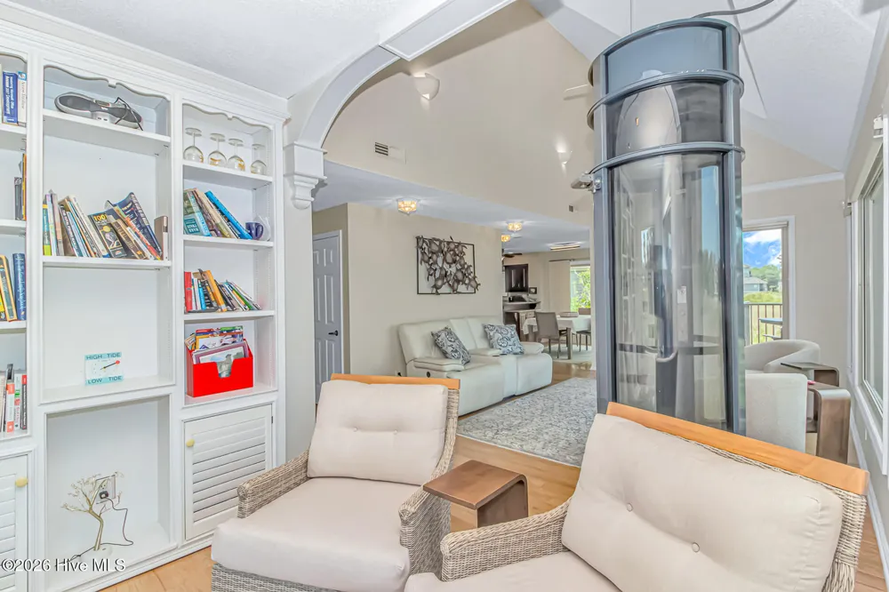 1668 Harbor Drive North Myrtle Beach, SC 29582