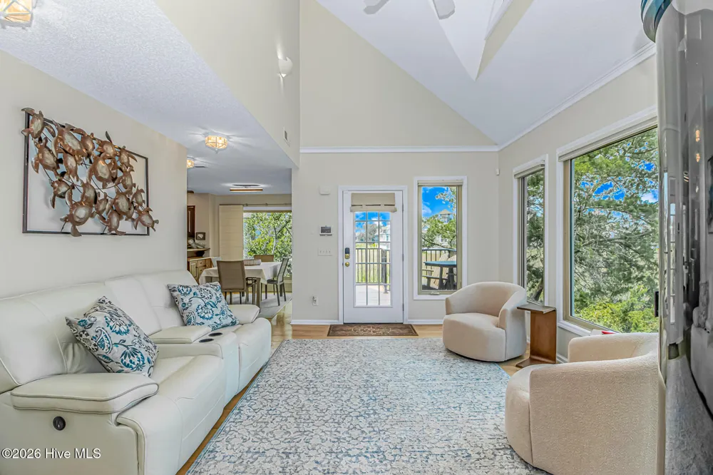 1668 Harbor Drive North Myrtle Beach, SC 29582