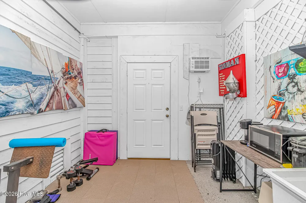 1668 Harbor Drive North Myrtle Beach, SC 29582