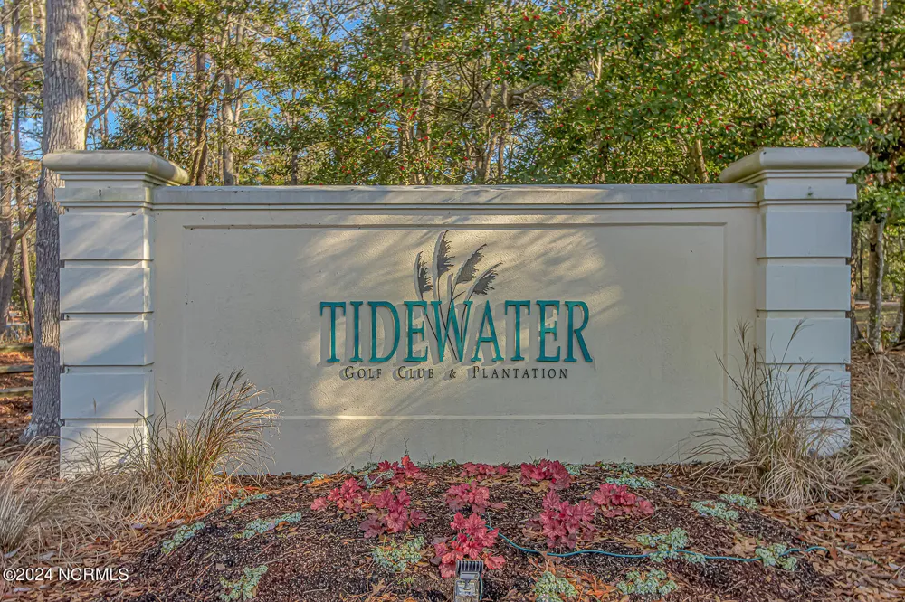 1668 Harbor Drive North Myrtle Beach, SC 29582