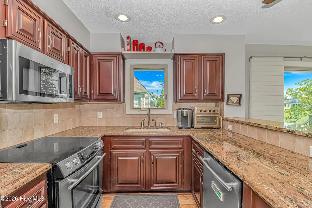 1668 Harbor Drive North Myrtle Beach, SC 29582