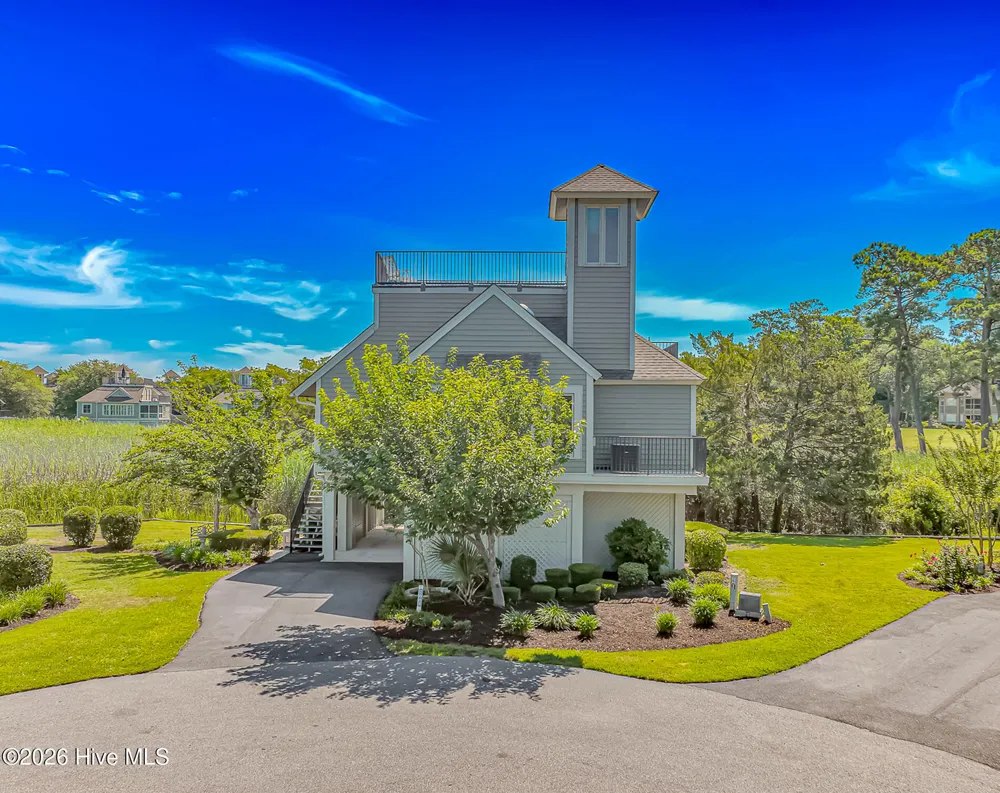1668 Harbor Drive North Myrtle Beach, SC 29582