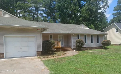 1609 Munroe Lane