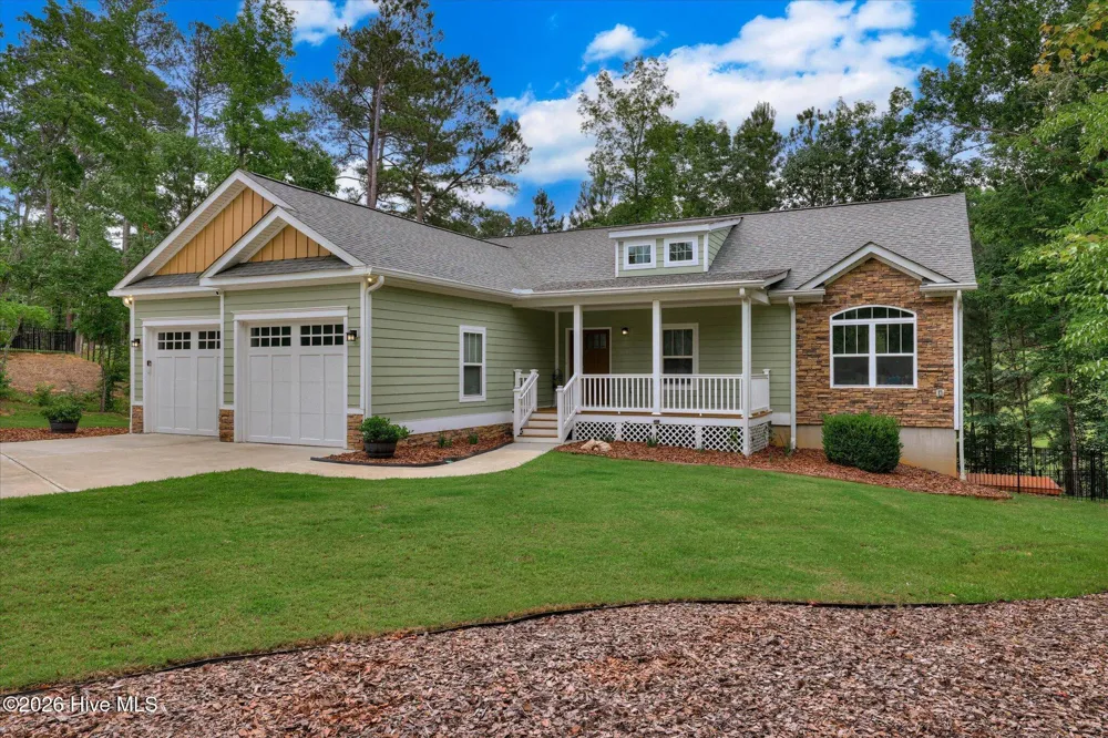 125 Esmont Drive Mccormick, SC 29835