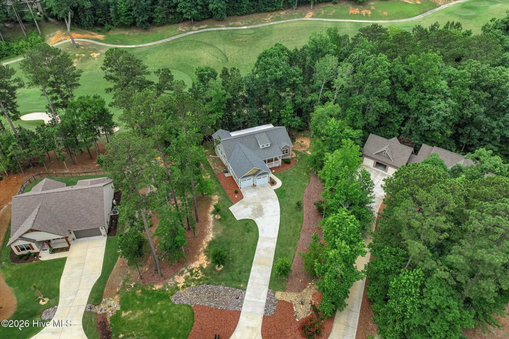 125 Esmont Drive Mccormick, SC 29835