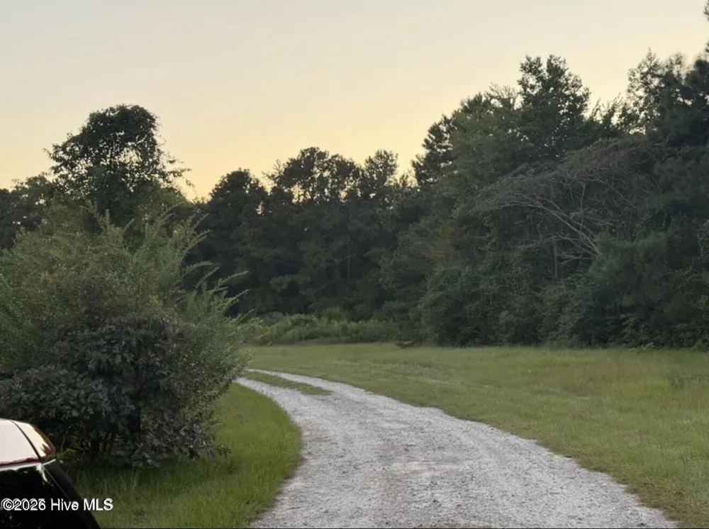 1337 Off Sr 1337 On Pollocksville, NC 28573