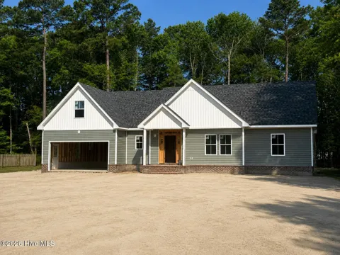 418 Neck Road